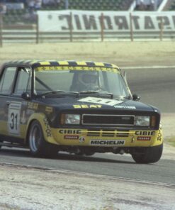 Alternative view of Seat 124 2000 Gr. 2 Oficial #31 S. Cañellas Campeonato España Velocidad / Jarama 1979 (Ref. 168DC43)  1:43 Kit Car 43