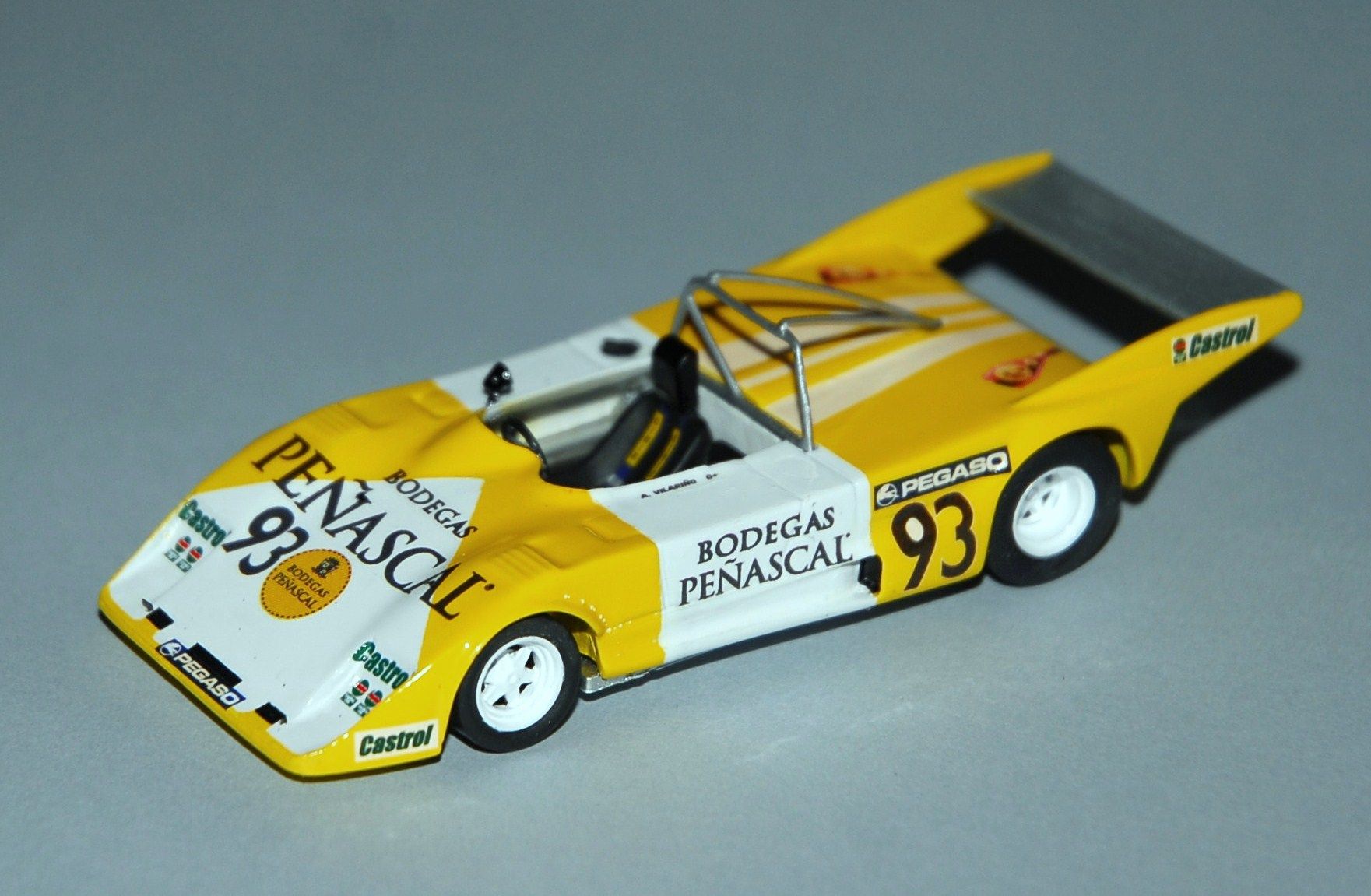 Lola T298 #93 "Bod.Peñascal" A. Vilariño Pujada al Montseny 1984 (Ref. 268DC43) 1:43 Kit Car 43