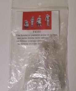 Set de 4 figuras (mas info en descripcion) 1:43 Jade Miniatures (F4335) (sin pintar)