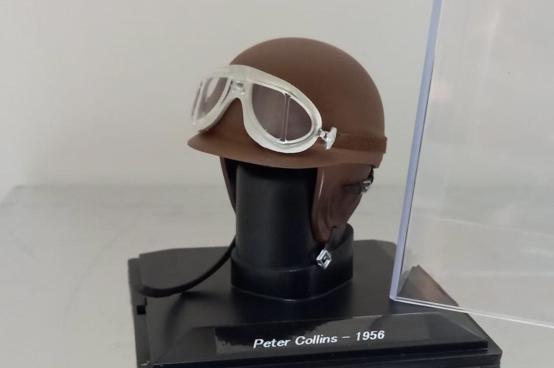 Casco Peter Collins 1956 1:5 Kit Car 43