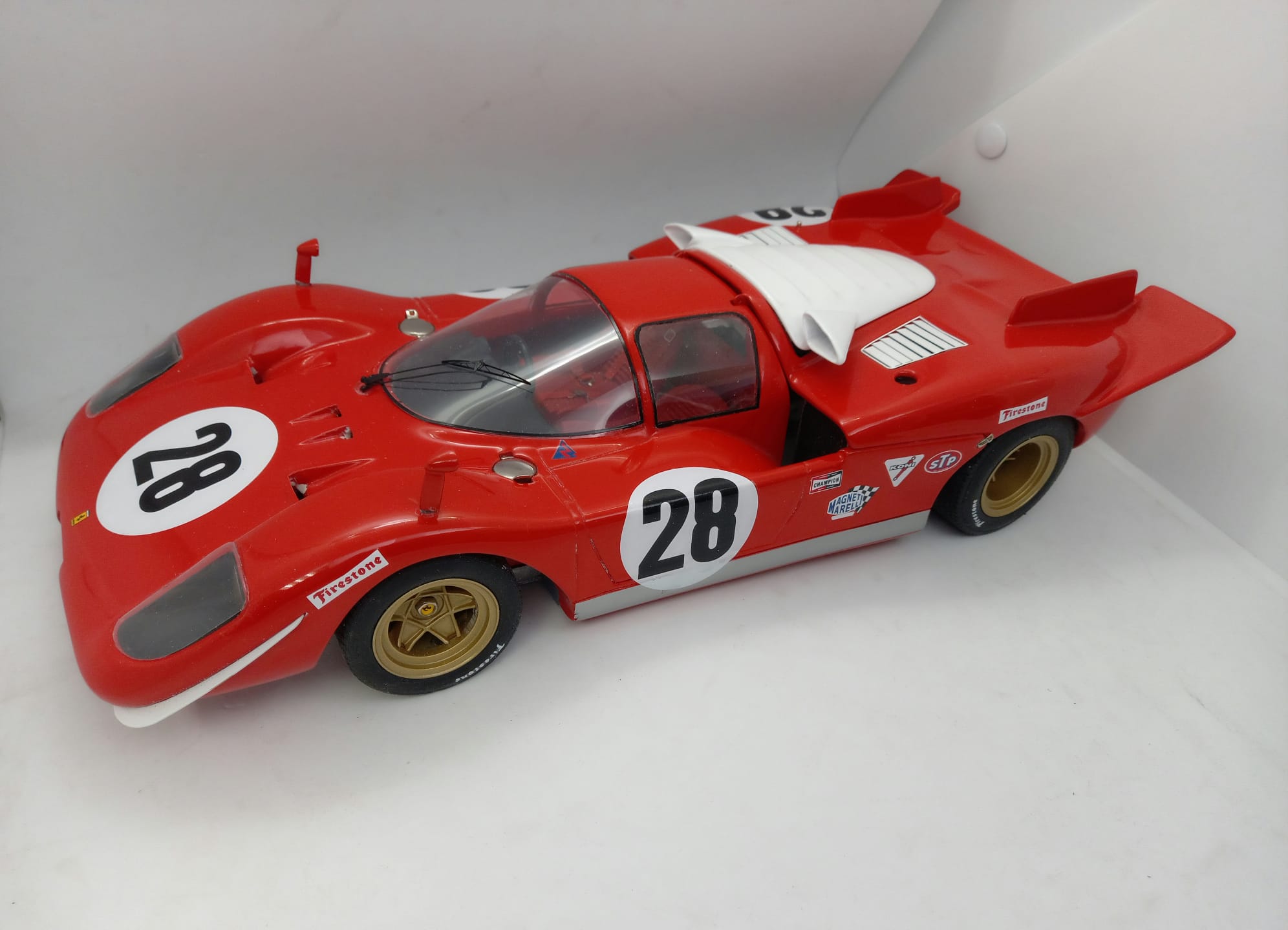 Ferrari 512S #28 Andretti/Merzario Daytona 1970 (con vitrina metacrilato) 1:12 Kit Car 43 - Image 5