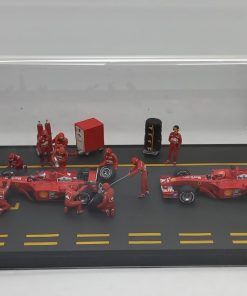 Diorama set Ferrari F2001 #2 R.Barrichello y #1 M.Schumacher Pit Box F1 2001 con figuras (con vitrina metacr.)  1:43 Kit Car 43 - Image 6