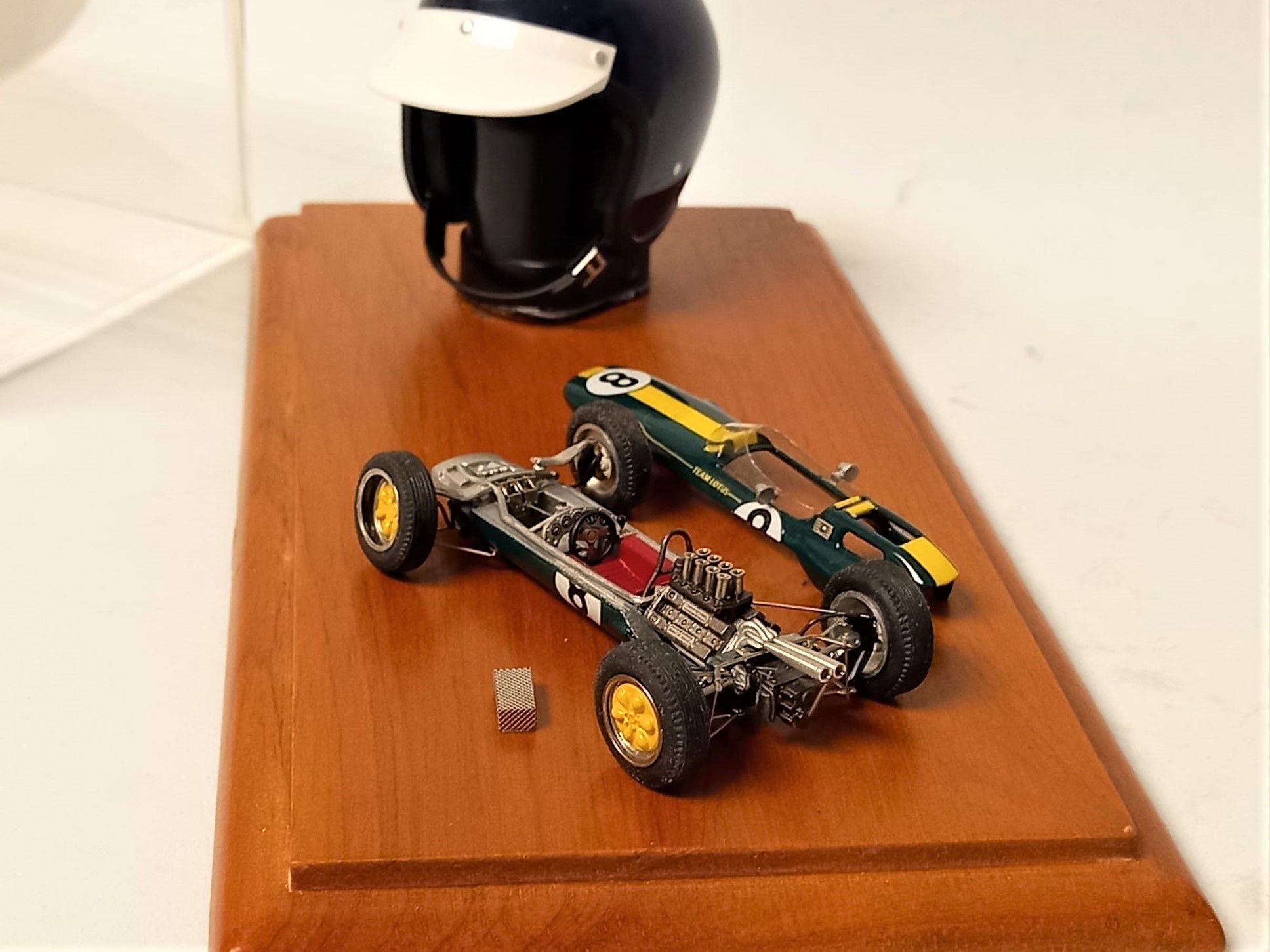 Lotus 25 #8 J.Clark World Ch.F1 1963 (+ casco 1/5) 1:43 Kit Car 43 - Image 3