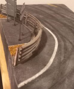 [DIORAMA] Curva ángulo Miramar Montjuic (con vitrina de metacrilato) 1:43 Kit Car 43 - Image 7