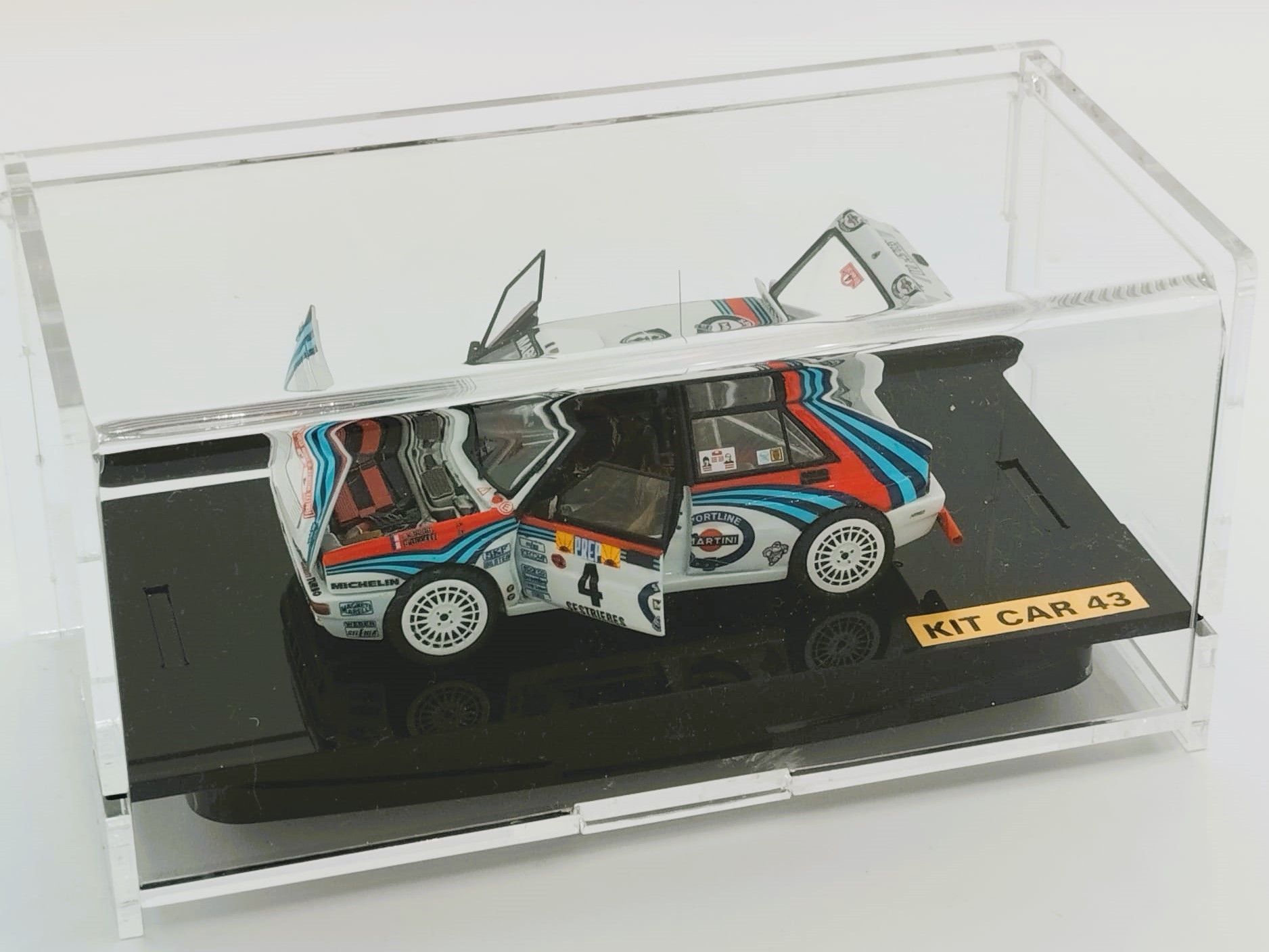 LANCIA DELTA INTEGRALE "MARTINI" #4 D.AURIOL winner R. MONTE CARLO 1992 (ABIERTO/OPEN)(con vitrina metacrilato abrible) 1:43 KIT CAR 43 - Image 3