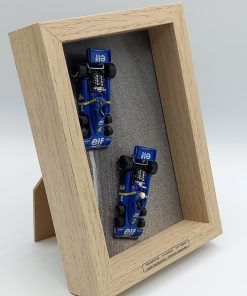 Alternative view of Cuadro 17 x 12 cms. Tyrrell P34 6 ruedas Scheckter y Depailler 1976  1:64 Kit Car 43