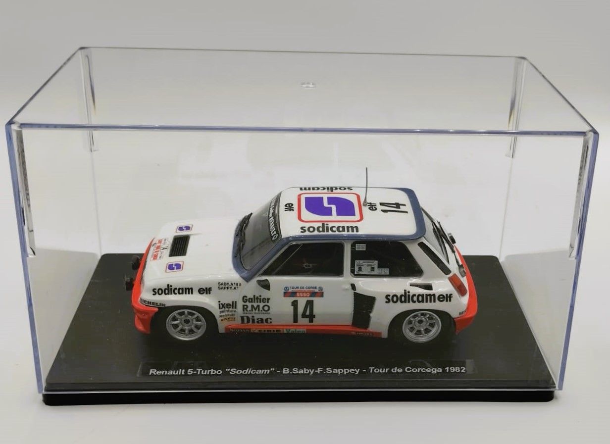 Renault 5 Turbo "Sodicam" #14 B.Saby-F.Sappey Tour de Córcega 1982 (con vitrina) 1:24 Kit Car 43 - Image 3