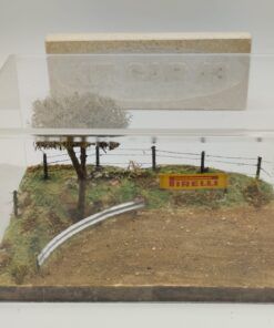 Alternative view of [DIORAMA] Curva tramo tierra (17,50x11,50xh:10,20 cms), con vitrina metacrilato 1:64 Kit Car 43