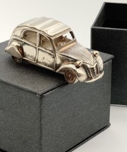 Citroen 2 CV de plata  1:87 Kit Car 43