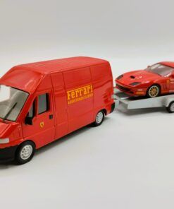 Fiat Ducato Maxi asistencia cliente + Ferrari 550 Maranello GT 1:43 Giocher (sin caja original)