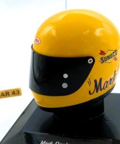 Casco Mark Donohue 1972 Winner Indianapolis 1972  1:5 Kit Car 43