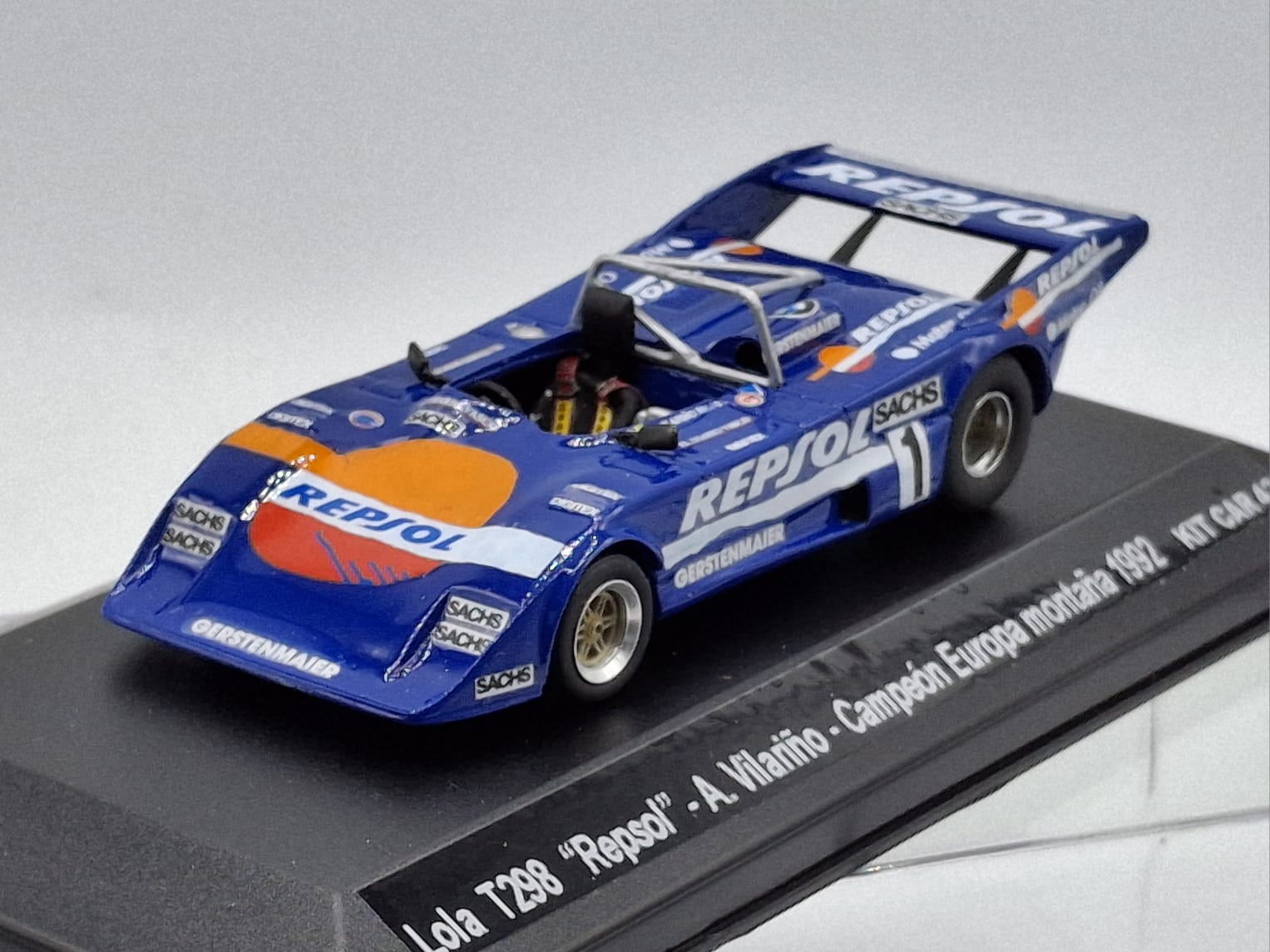 Lola T298 BMW “Repsol" #1 A.Vilariño Campeón Europa Montaña 1992 1:43 Kit Car 43