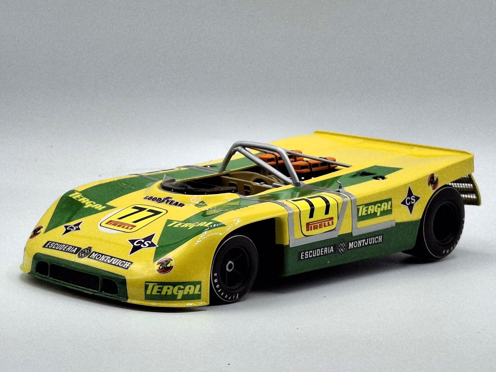 Porsche 908/3 "Tergal" Esc. Montjuic #77 J.Fernández Montseny 1972 (402DC18) 1:18 Kit Car 43