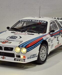 Lancia 037 rally "Martini" #5 M.Alen-I.Kivimaki Tour de Corcega 1984  1:8 Kit Car 43