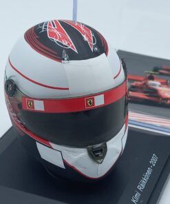 Casco Kimi Raikkonen (Ferrari) World Champion F1 2007  1:5 Centaura