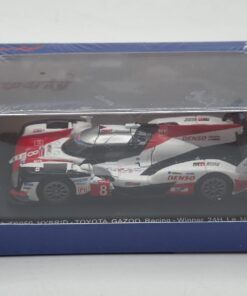 Toyota TS050 Hybrid #8 S.Buemi-K.Nakajima-F.Alonso Winner Le Mans 2018  1:64 Spark