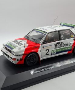 Lancia Delta HF "Marlb./C.Cantab." #2 J.Puras-A.Romaní Rally Ourense 1992 (con vitrina)  1:18 Kit Car 43