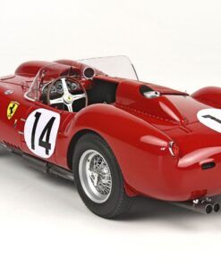 Alternative view of Ferrari 250 TR #14 Gendebien-Hill Winner Le Mans 1958  1:18 BBR