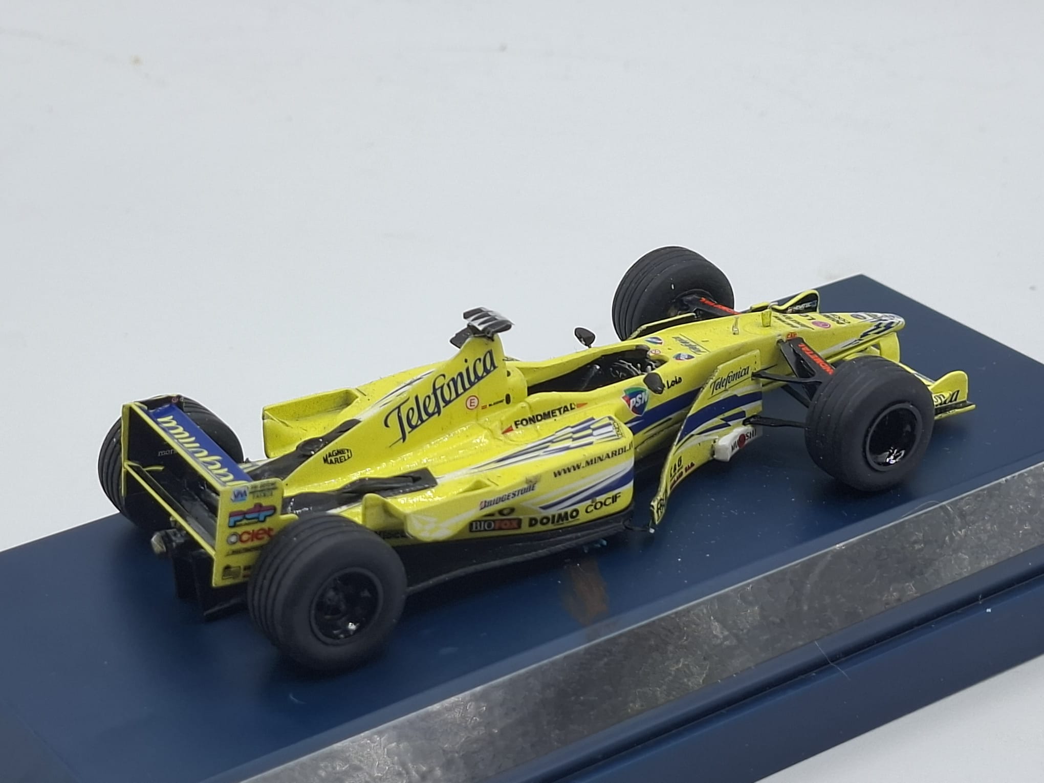 Minardi M02 "Fondmetal-Telefónica" #20 Marc Gené F1 2000 1:43 Kit Car 43 - Image 3